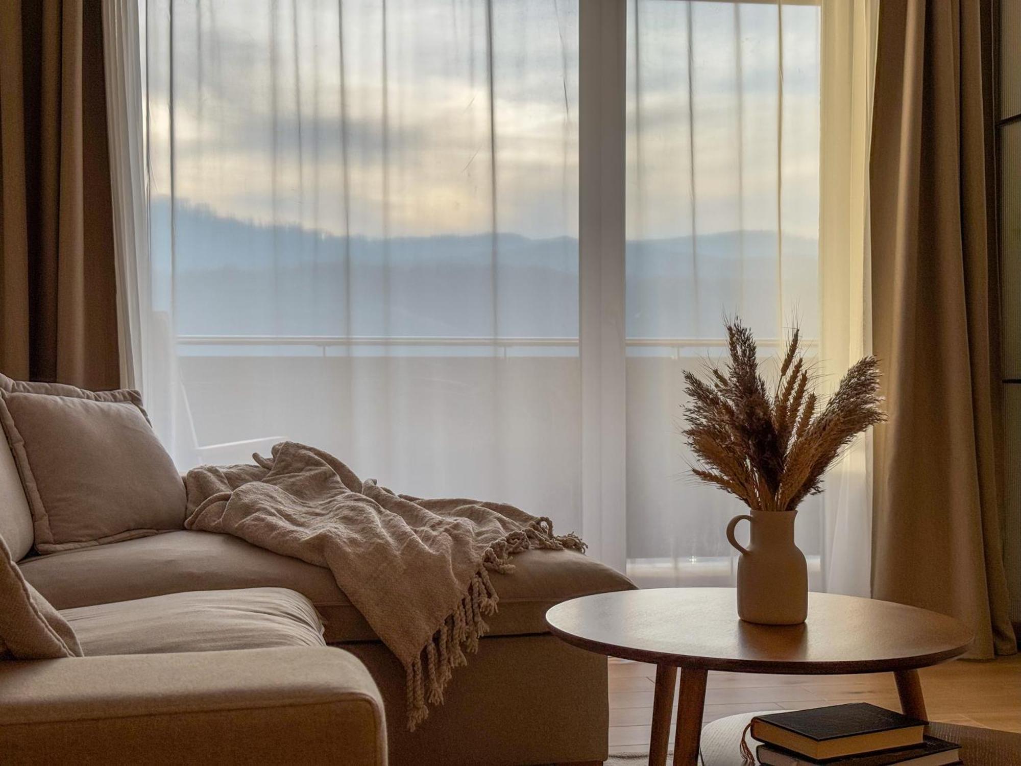 Apartament Cozy Elegant With Mountain Views & Parking