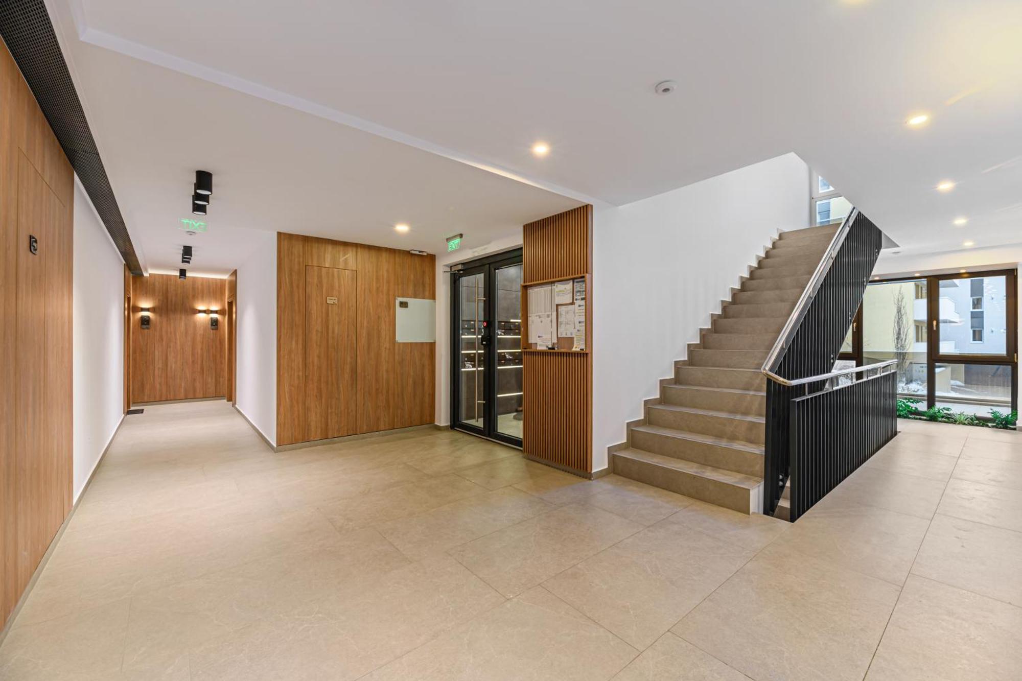 Cozy Elegant With Mountain Views & Parking Apartament *